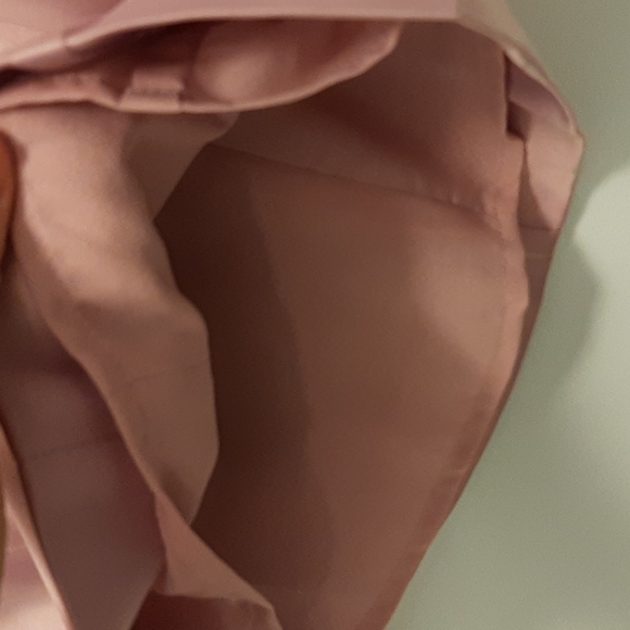 Raspberry pink satin blouse - Picture 4 of 5